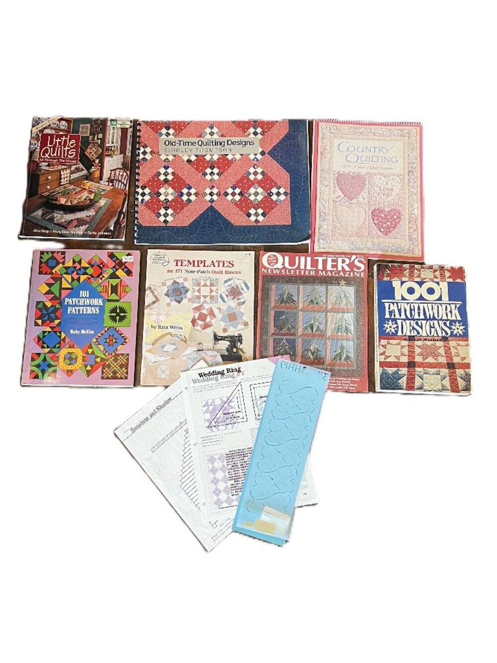 Lot of Quilting Books, Magazines, Calendar and Quilting Stencils (2)